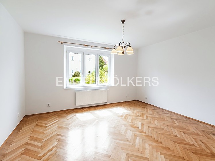 Pronájem bytu 3+1 90 m² - foto 4