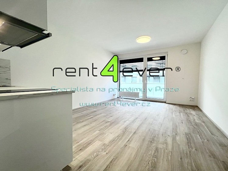 Pronájem bytu 1+kk 27 m² - foto 6