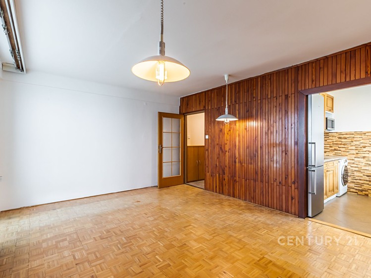 Pronájem bytu 3+1 60 m² - foto 3