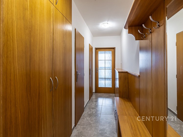 Pronájem bytu 3+1 60 m² - foto 5