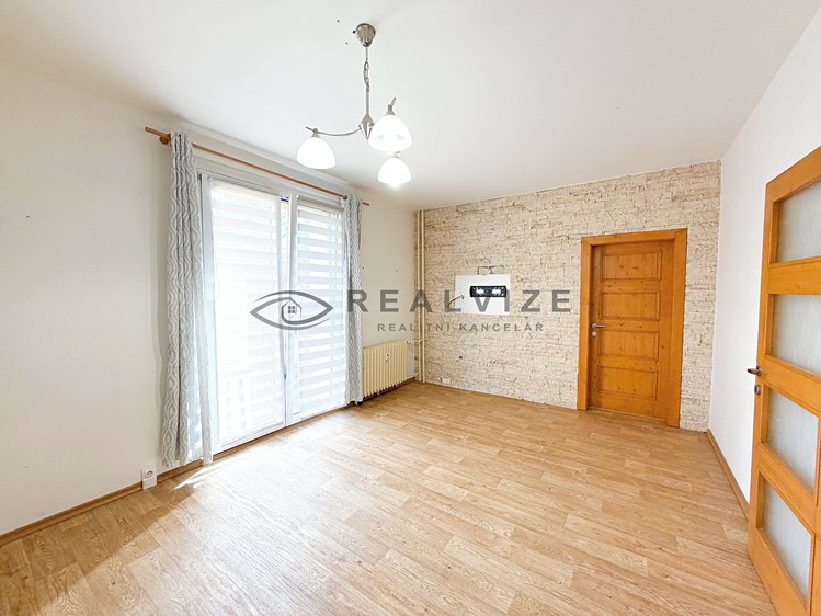 Pronájem bytu 5+1 67 m² (Jednopodlažní) - foto 1