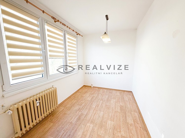 Pronájem bytu 5+1 67 m² (Jednopodlažní) - foto 2