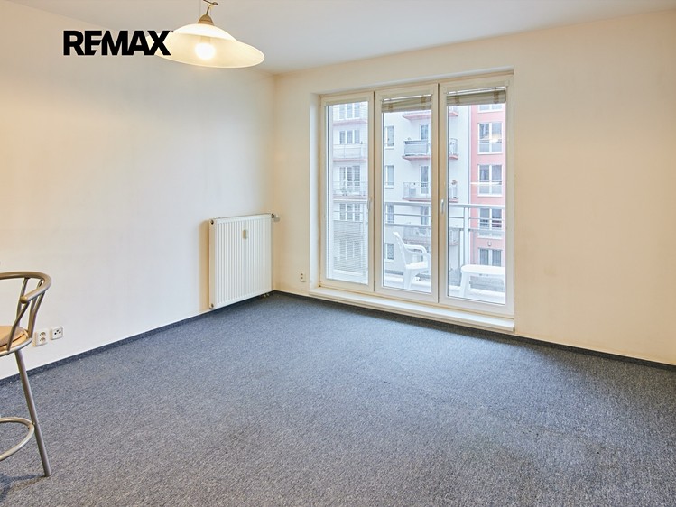 Pronájem bytu 1+kk 29 m² - foto 3
