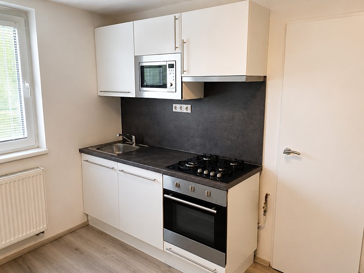 Pronájem bytu 1+kk 23 m² (Jednopodlažní) - foto 1