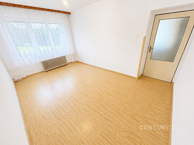 Pronájem bytu 2+kk 46 m² - foto 3