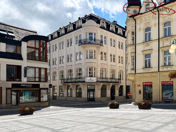 Pronájem bytu 2+kk 50 m² (Jednopodlažní) - foto 1