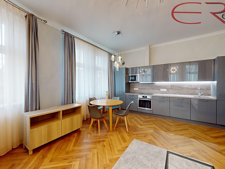 Pronájem bytu 2+kk 50 m² (Jednopodlažní) - foto 4