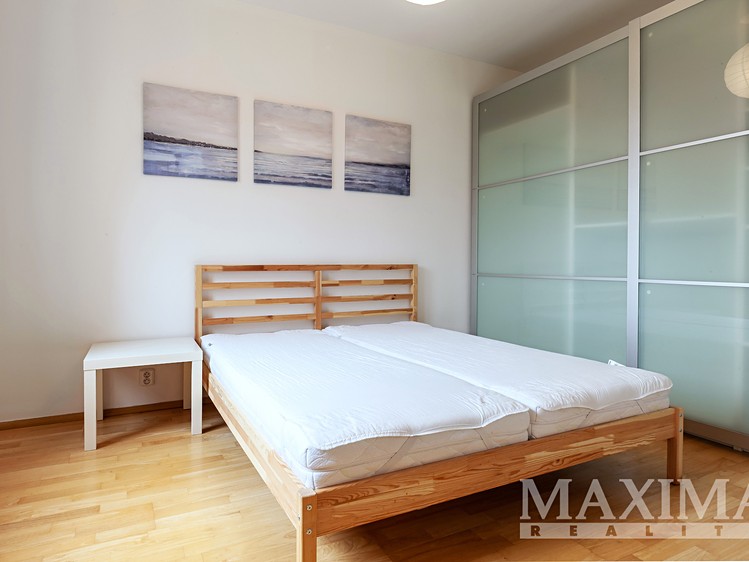 Pronájem bytu 2+kk 53 m² - foto 3