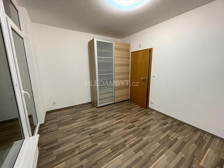 Pronájem bytu 2+kk 58 m² - foto 8