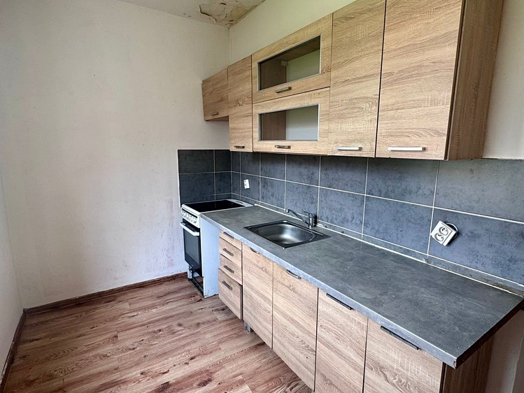 Pronájem bytu 2+1 51 m² - foto 2