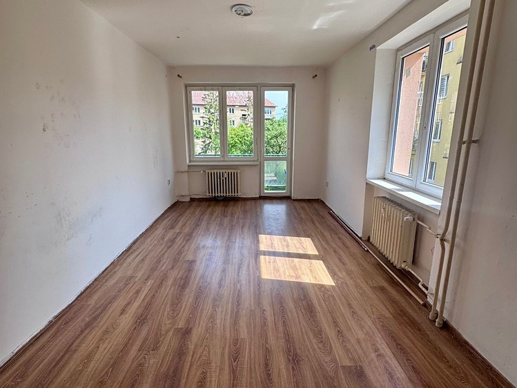 Pronájem bytu 2+1 51 m² - foto 6