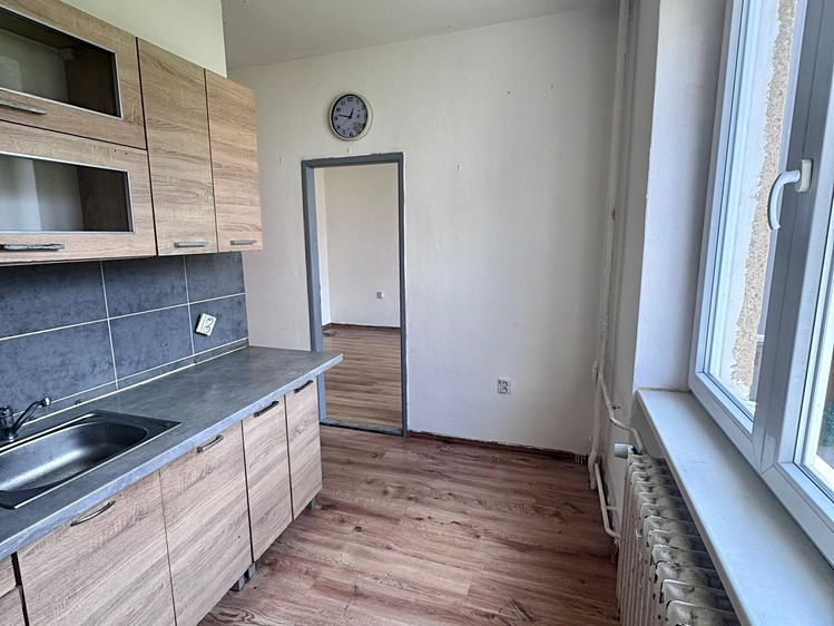 Pronájem bytu 2+1 51 m² - foto 8
