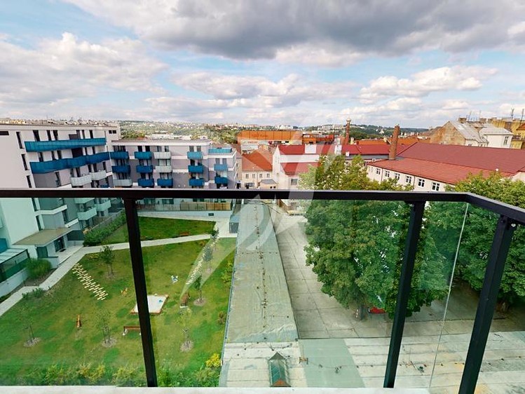 Pronájem bytu 2+kk 44 m² - foto 6