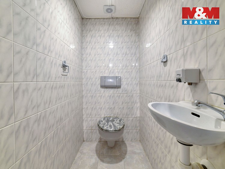 Pronájem bytu 3+1 67 m² - foto 5