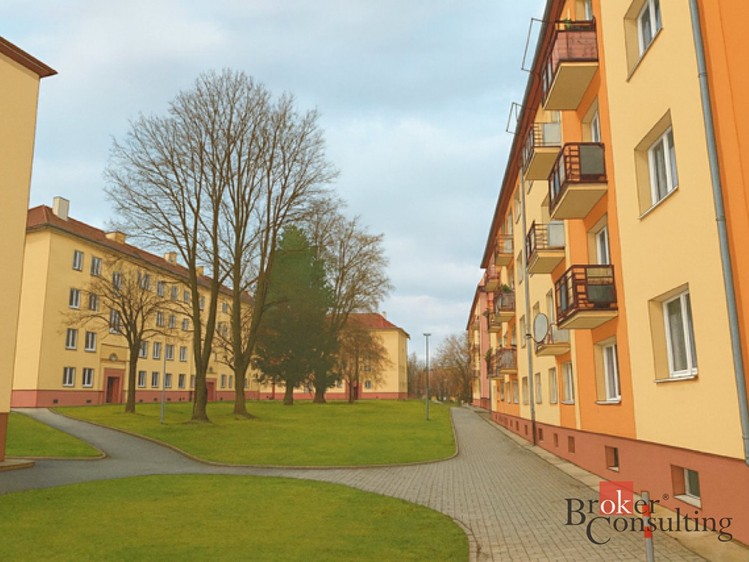 Pronájem bytu 2+1 63 m² - foto 8