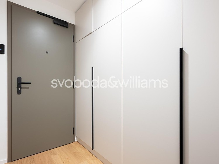 Pronájem bytu 1+kk 24 m² - foto 4