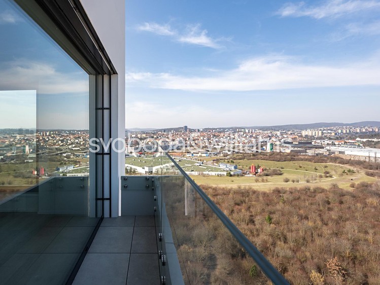 Pronájem bytu 2+kk 69 m² - foto 4