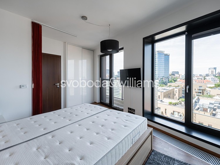 Pronájem bytu 4+kk 114 m² - foto 6