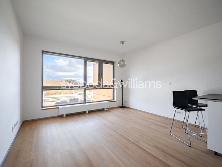 Pronájem bytu 2+kk 53 m² - foto 1