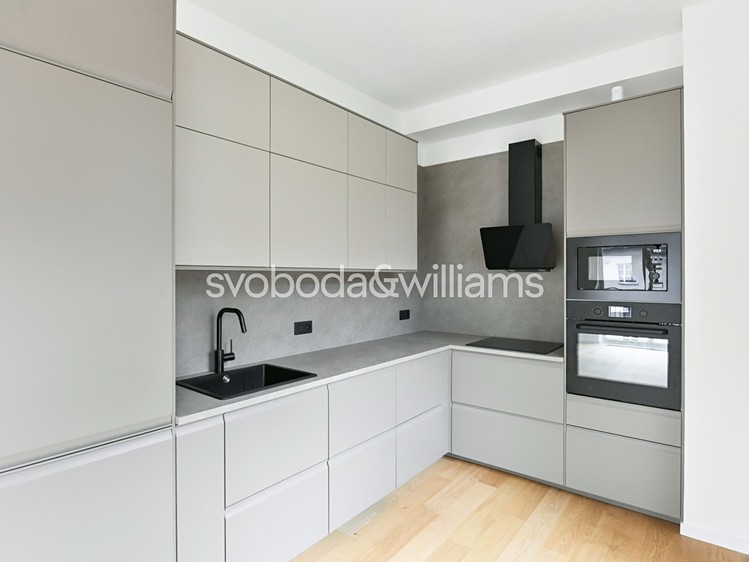 Pronájem bytu 2+kk 79 m² - foto 4