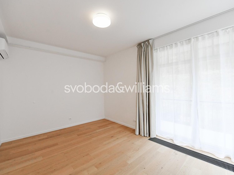 Pronájem bytu 2+kk 79 m² - foto 6