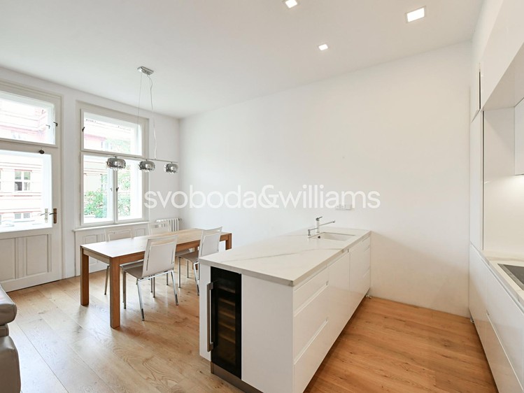 Pronájem bytu 3+kk 103 m² - foto 2