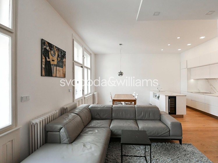 Pronájem bytu 3+kk 103 m² - foto 4