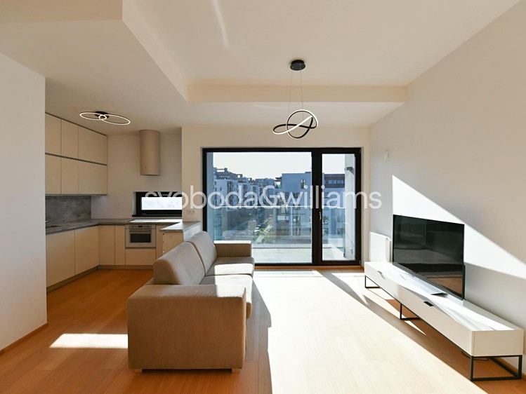 Pronájem bytu 3+kk 78 m² - foto 1
