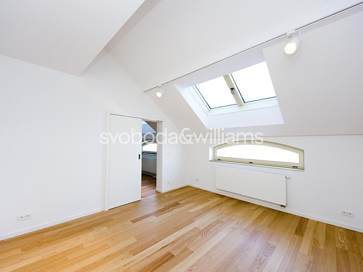 Pronájem bytu 3+1 120 m² - foto 4