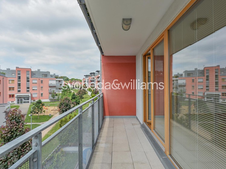 Pronájem bytu 3+kk 96 m² - foto 4