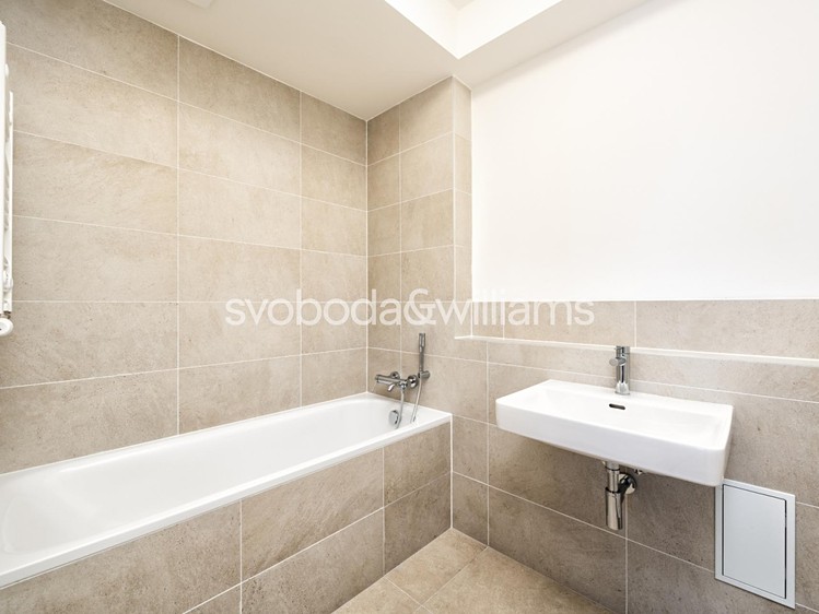 Pronájem bytu 2+kk 40 m² - foto 6