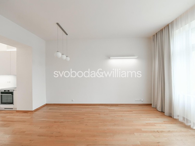 Pronájem bytu 2+kk 65 m² - foto 3