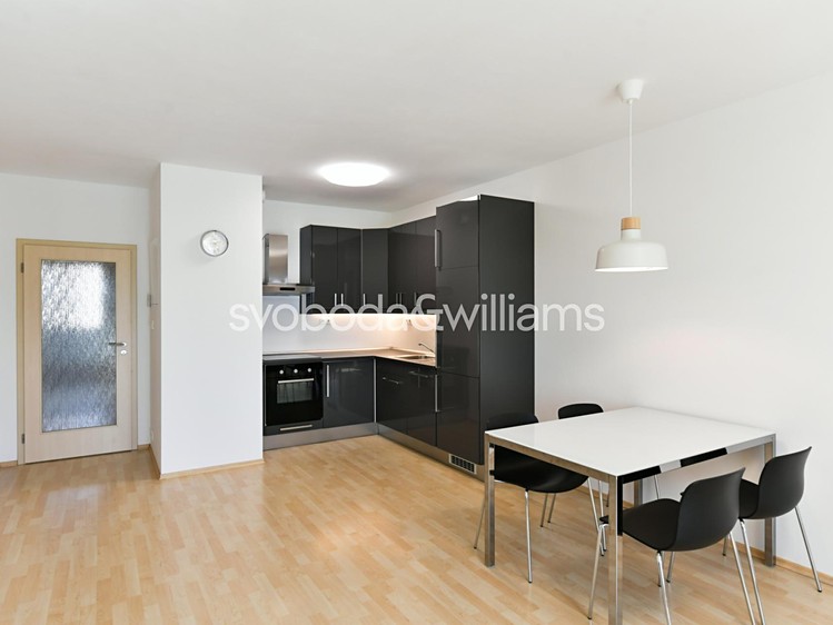 Pronájem bytu 3+kk 78 m² - foto 5