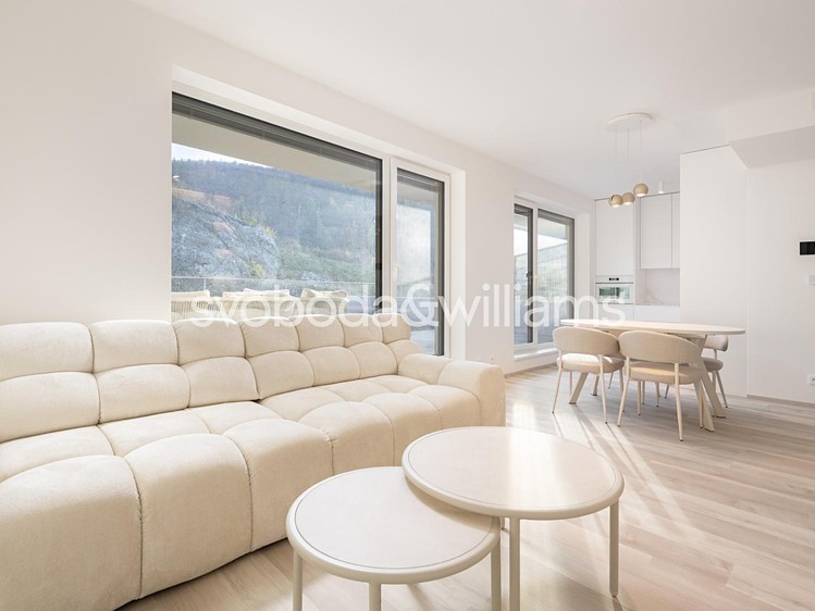 Pronájem bytu 2+kk 51 m² - foto 1