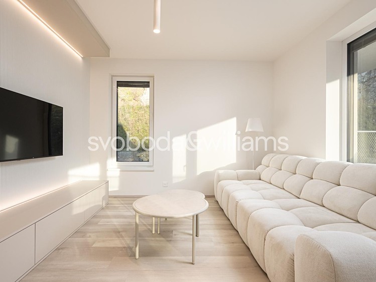 Pronájem bytu 2+kk 51 m² - foto 5