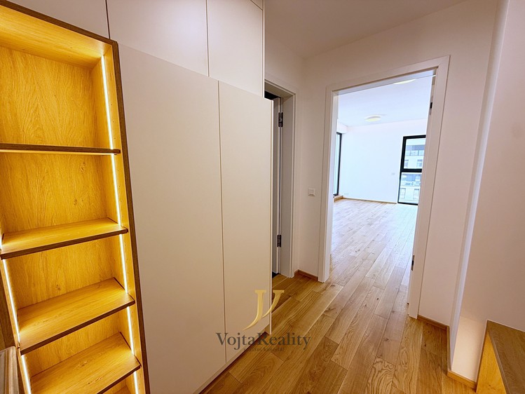 Pronájem bytu 1+kk 45 m² - foto 7