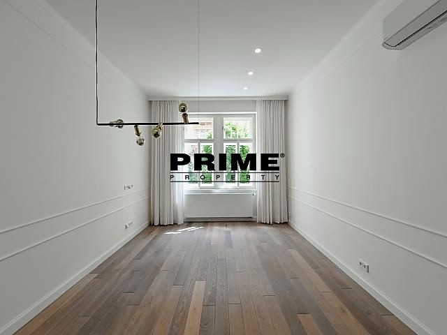 Pronájem bytu 3+kk 92 m² - foto 2