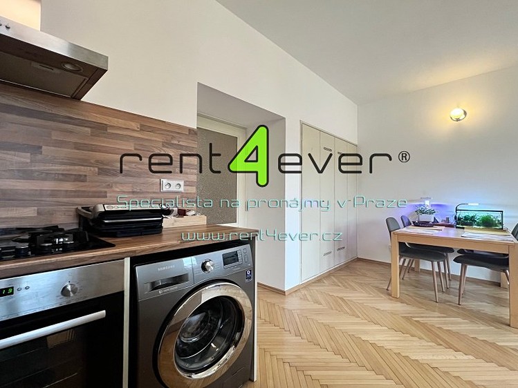 Pronájem bytu 2+kk 60 m² - foto 4