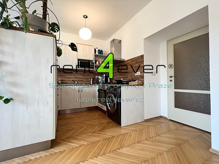 Pronájem bytu 2+kk 60 m² - foto 6
