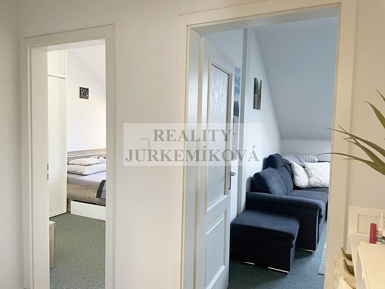 Pronájem bytu 2+1 62 m² - foto 5
