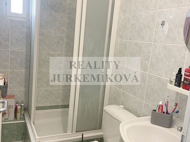 Pronájem bytu 2+1 62 m² - foto 6