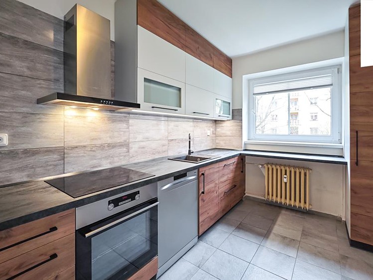 Pronájem bytu 2+1 55 m² - foto 1