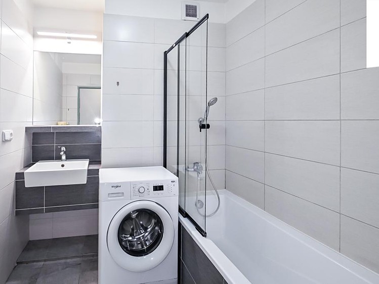 Pronájem bytu 2+1 55 m² - foto 3
