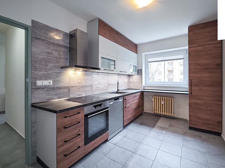 Pronájem bytu 2+1 55 m² - foto 4