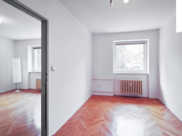 Pronájem bytu 2+1 55 m² - foto 8