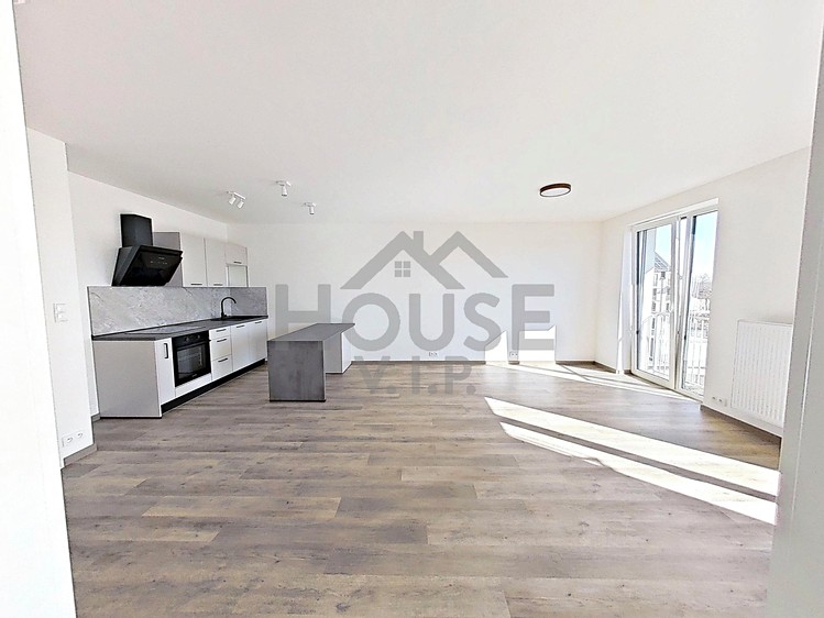 Pronájem bytu 2+kk 61 m² - foto 4