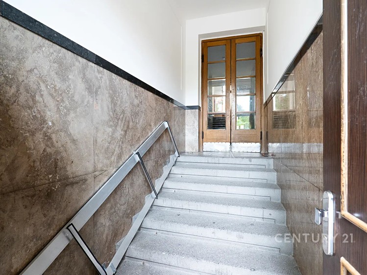 Pronájem bytu 1+kk 25 m² - foto 8