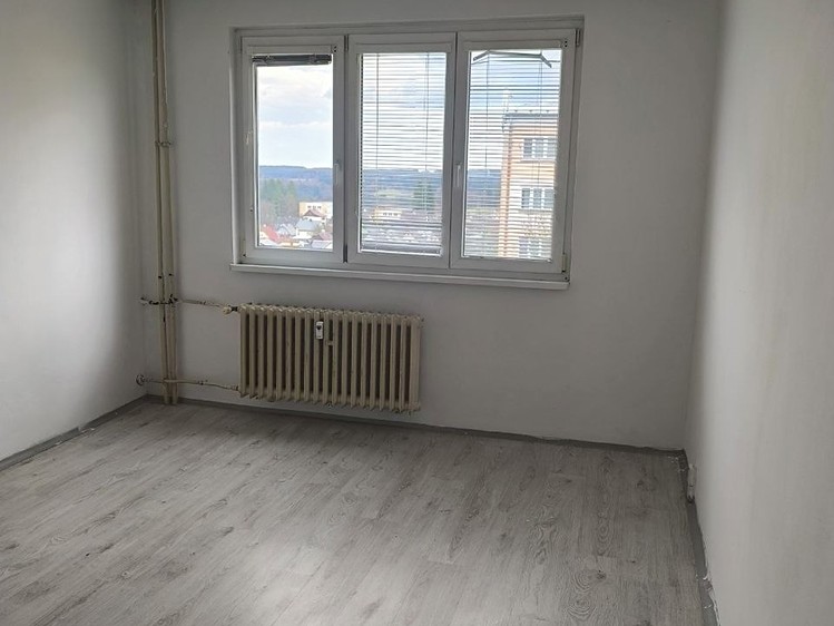 Pronájem bytu 2+1 53 m² - foto 7