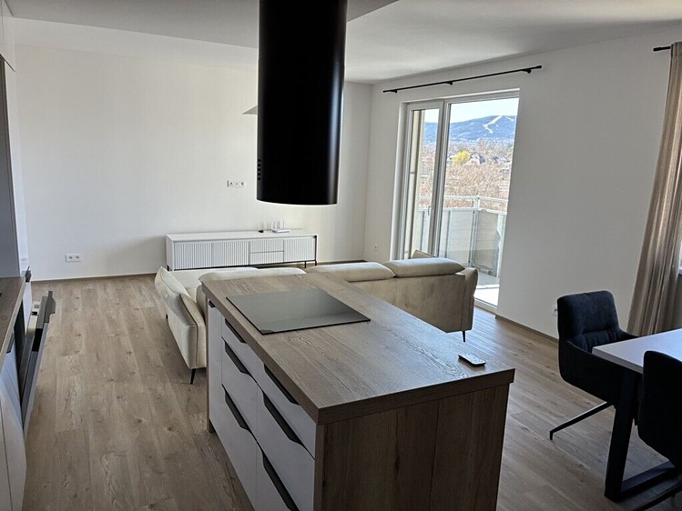Pronájem bytu 3+kk 84 m² - foto 4