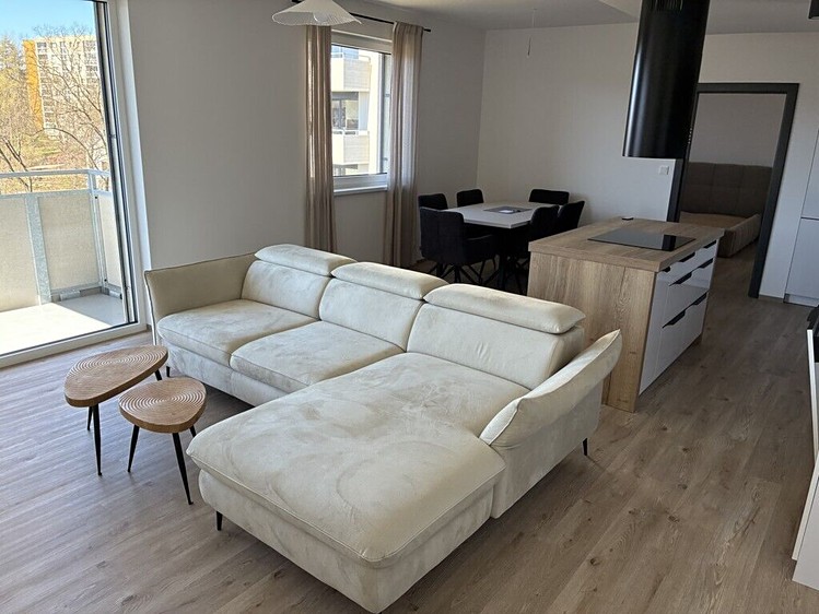 Pronájem bytu 3+kk 84 m² - foto 5